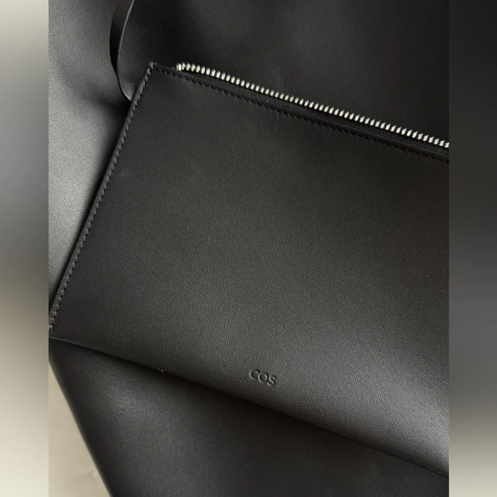 COS leather Shoulder Bag - Picture 4 of 10